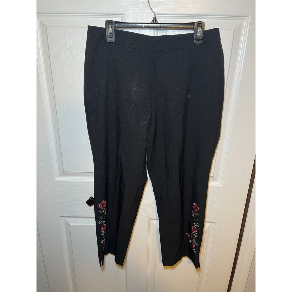 Pantology Black Embroidered Floral Crop Pants Women's Size 14